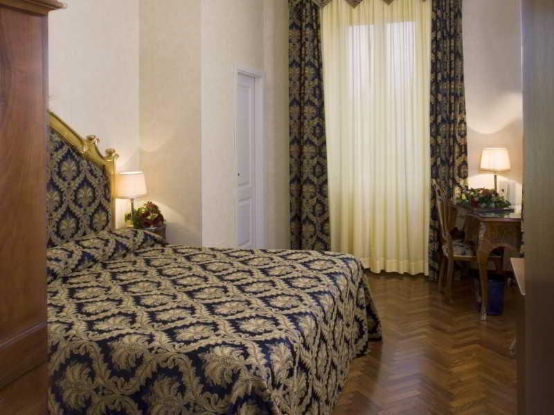 Hotel Vittoria Pesaro Eksteriør billede